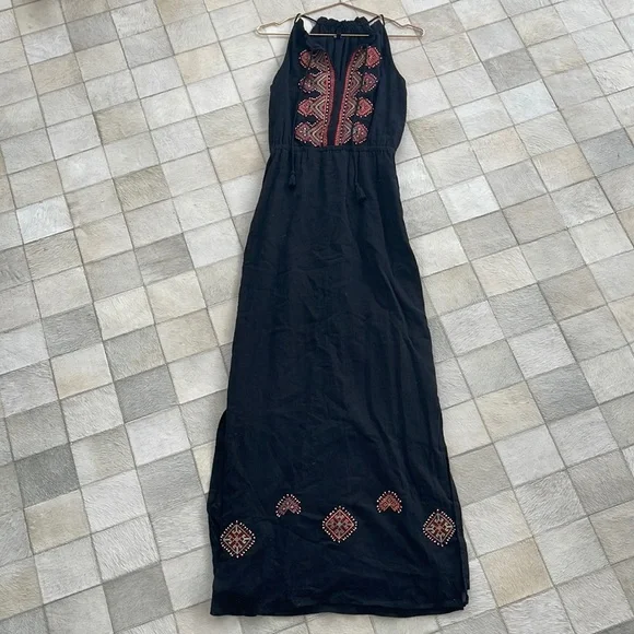 green emerald velvet dress Amazon.com: Madewell Plus Lucie Embroidered Cotton Midi Dress Vintage  Mulberry 22W : Clothing, Shoes & Jewelry